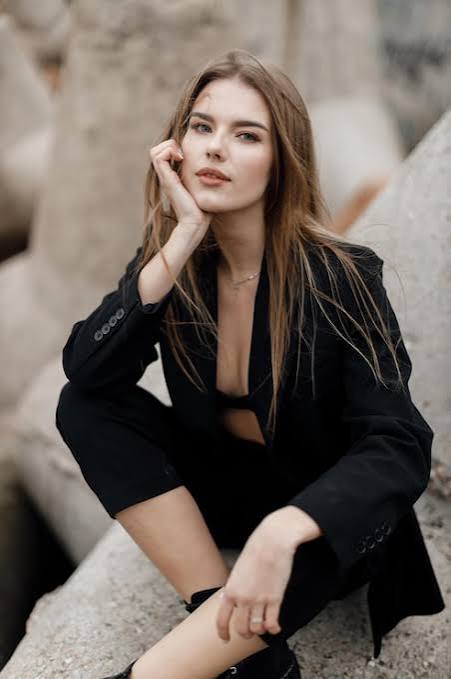 Елена Головач